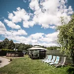 Holzbecher Ratiborice 3* Česká Skalice