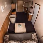 Holzbecher Ratiborice 3* Česká Skalice