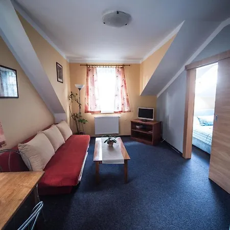 Holzbecher Ratiborice Hotel 3*