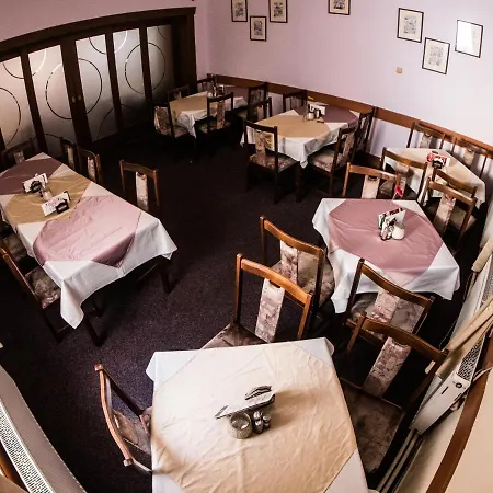 Hotel Holzbecher 3*