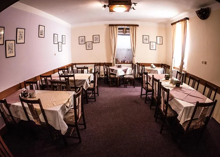 Holzbecher Ratiborice 3* Česká Skalice