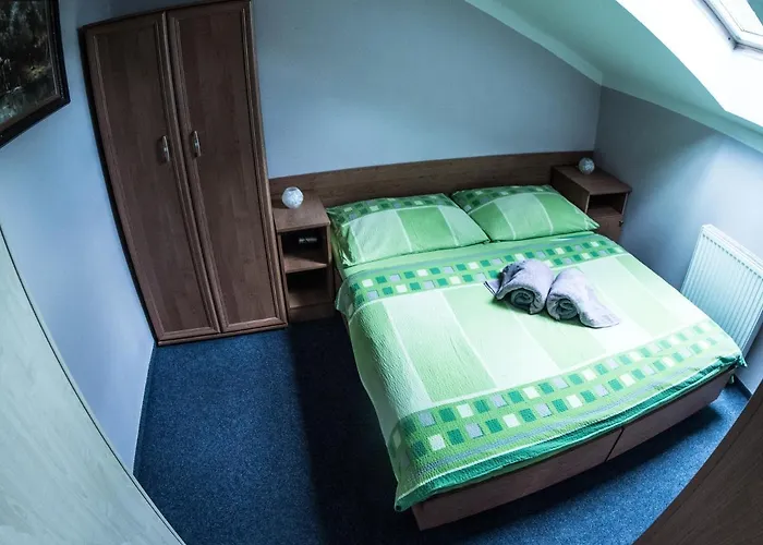 Holzbecher Ratiborice